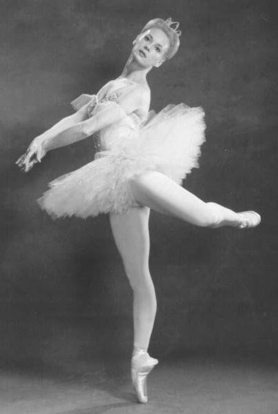wow house on the hill ロンパース ballet 70 Dancingly Yours': 'Nutcracker' choreographer remembered | Valdosta